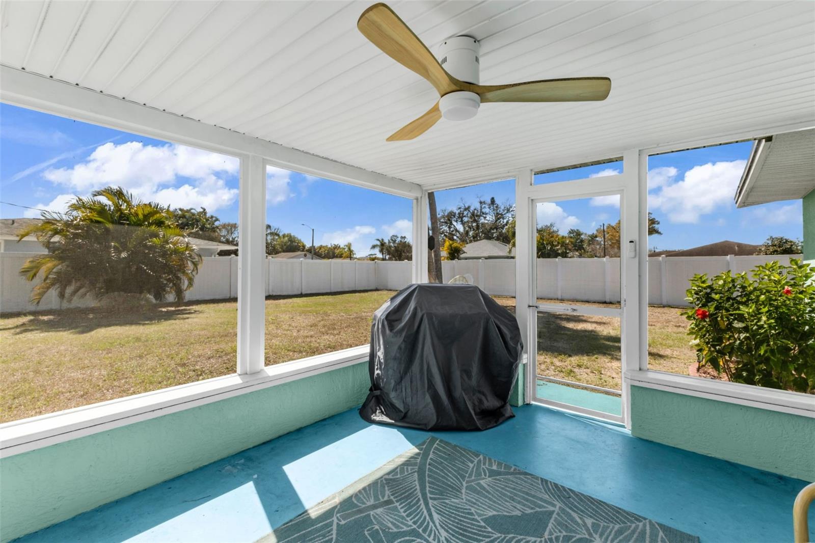 SOUTH VENICE - Residential