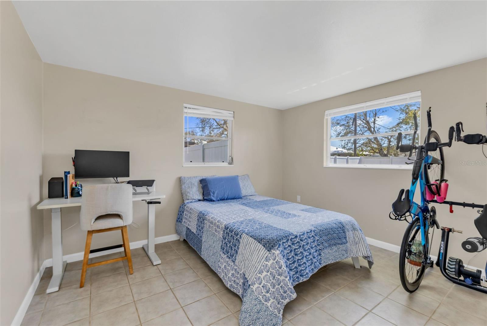 SOUTH VENICE - Residential