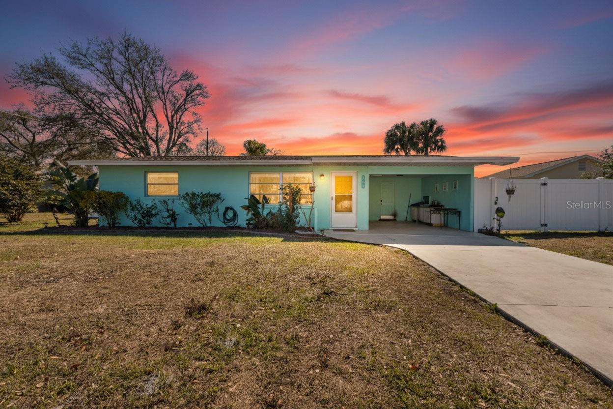 SOUTH VENICE - Residential