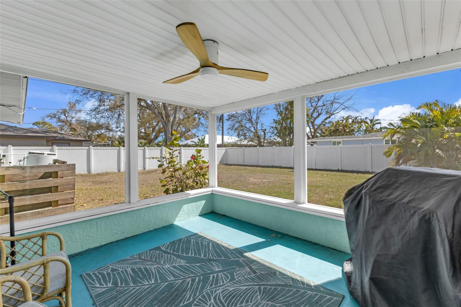 SOUTH VENICE - Residential