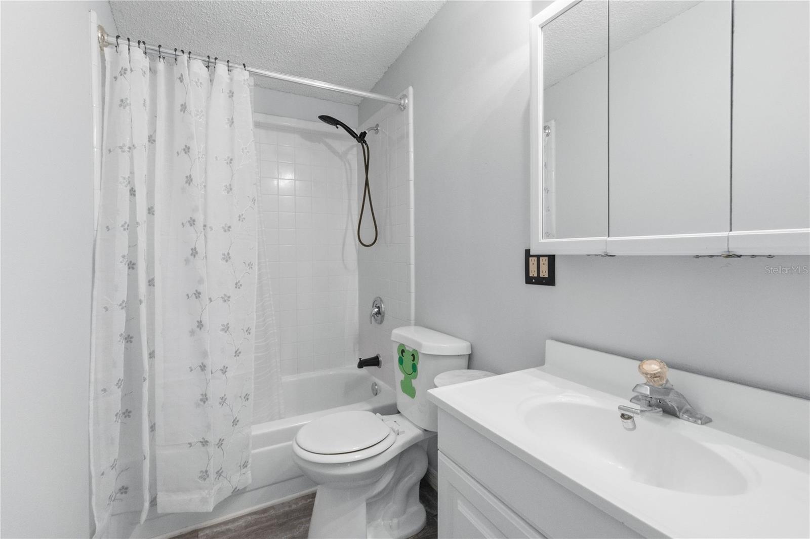 KANUGA VILLAGE MOBILE HOME PARK PH 3 - Residential