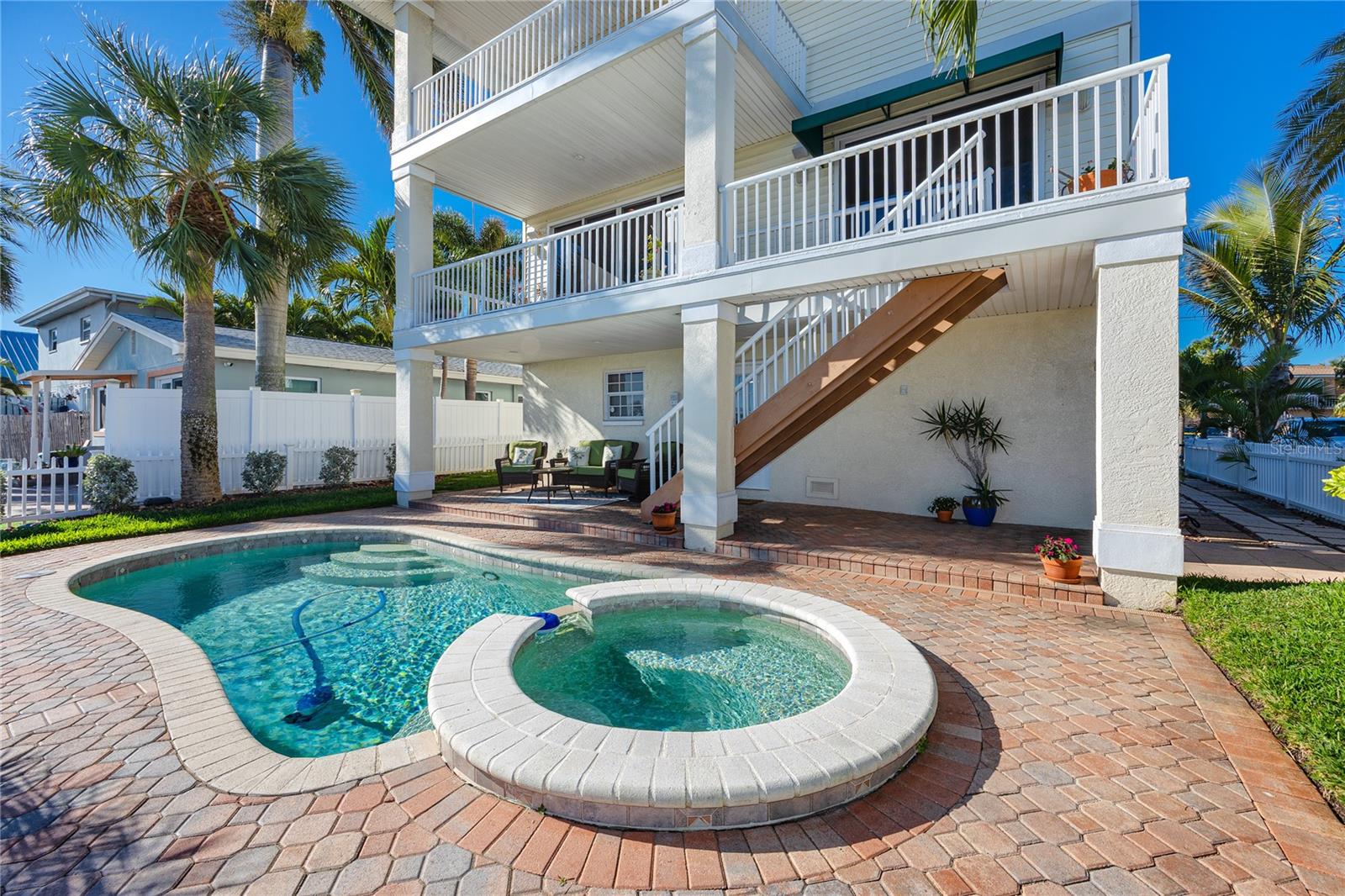 ISLE OF PALMS - Residential