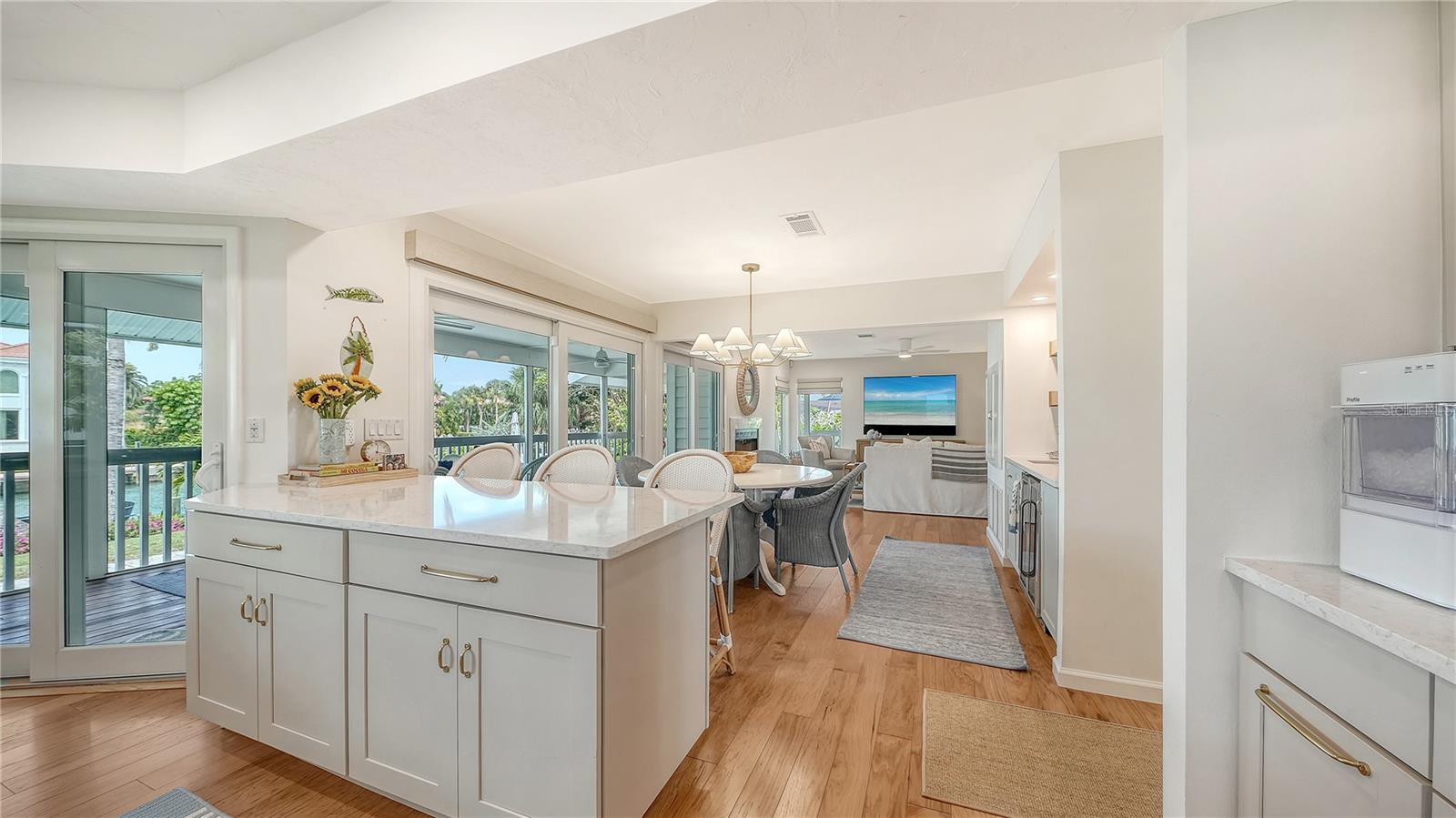 BIRD KEY SUB - Residential