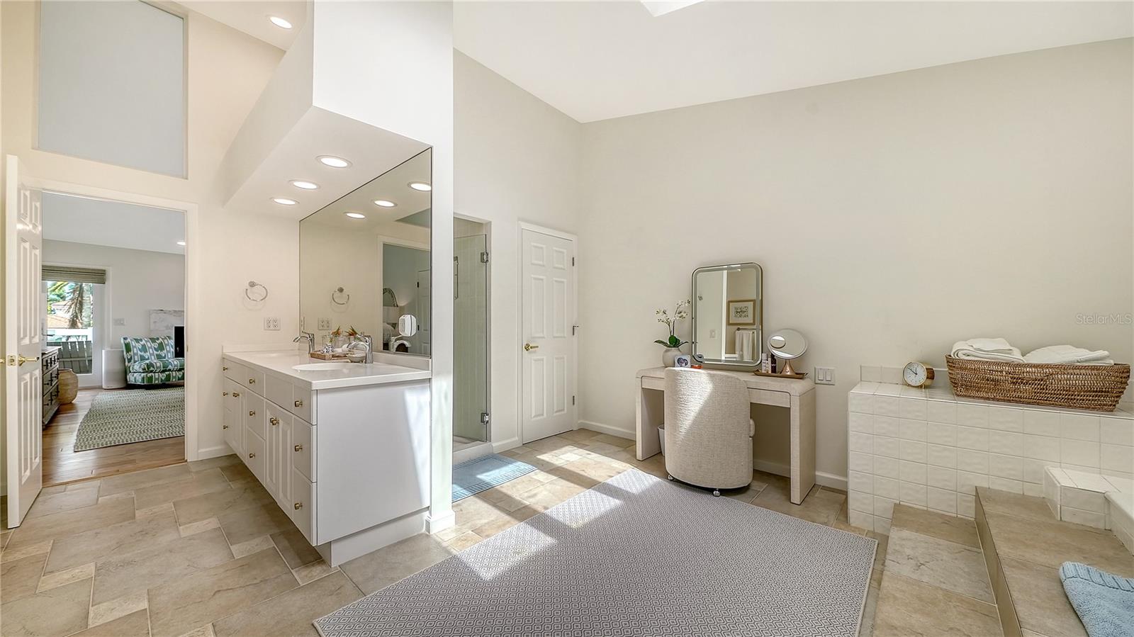 BIRD KEY SUB - Residential