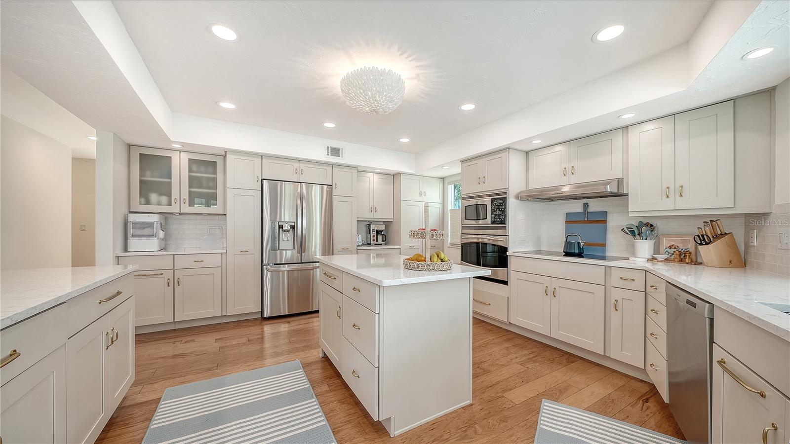 BIRD KEY SUB - Residential