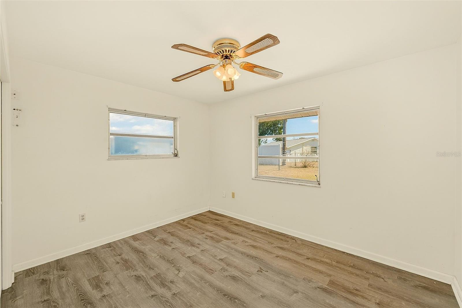 DEL WEBBS SUN CITY FLORIDA UN - Residential