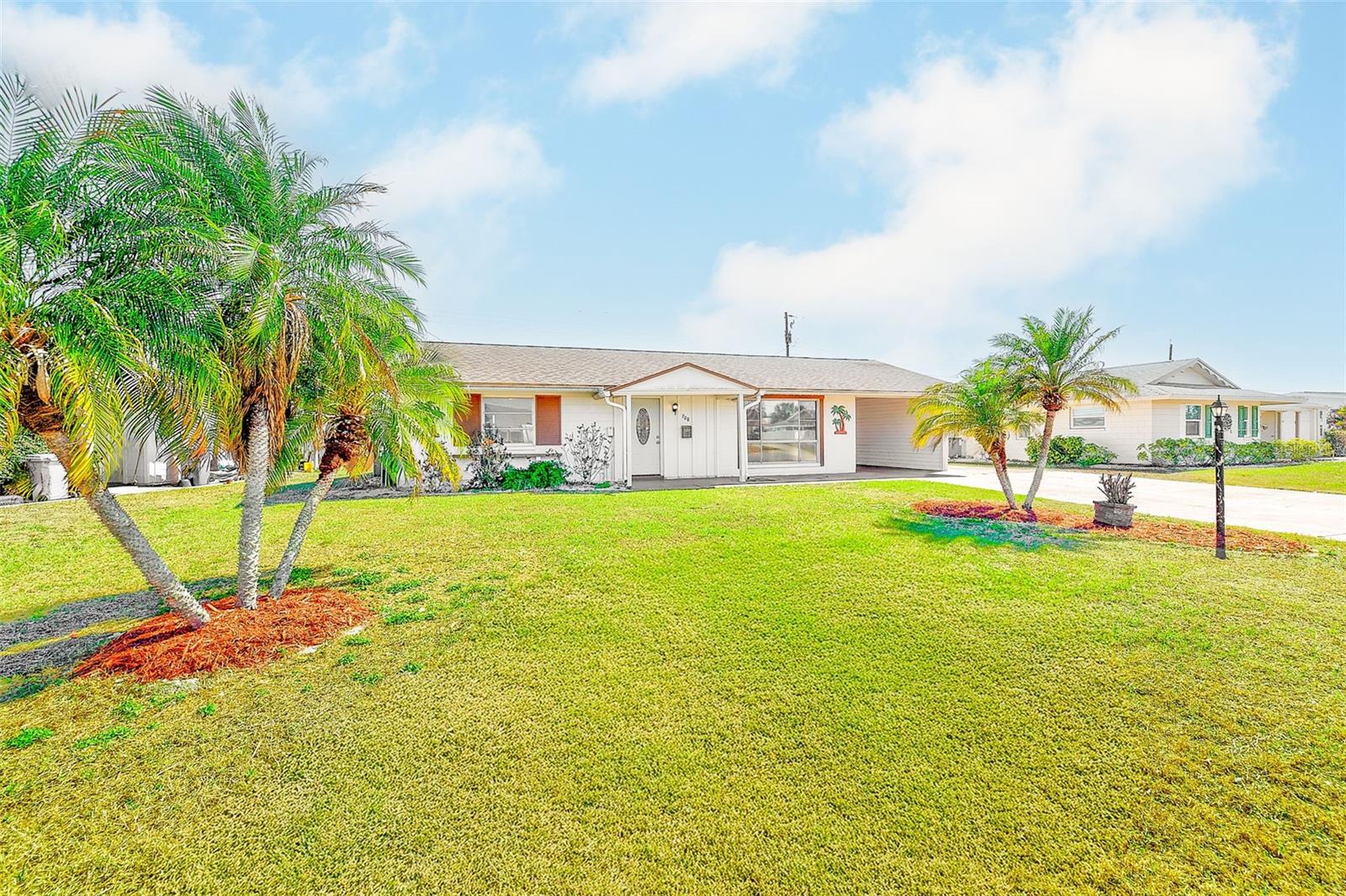 DEL WEBBS SUN CITY FLORIDA UN - Residential