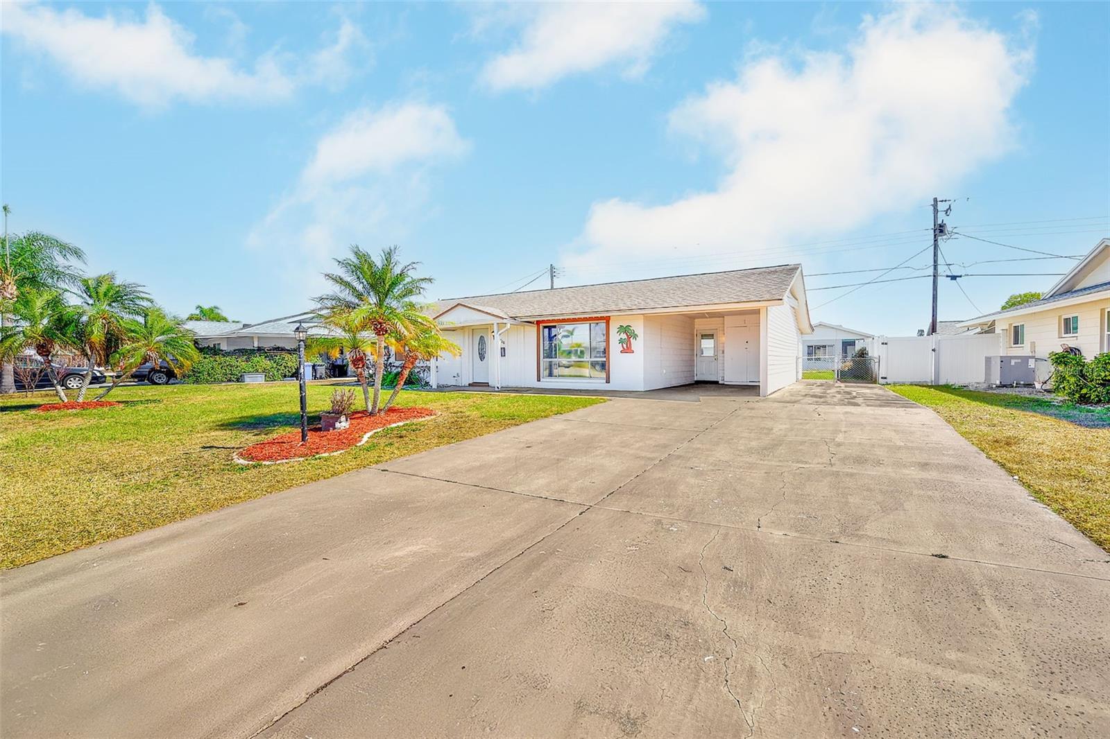 DEL WEBBS SUN CITY FLORIDA UN - Residential