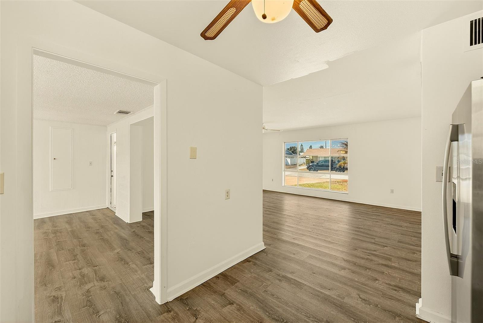 DEL WEBBS SUN CITY FLORIDA UN - Residential