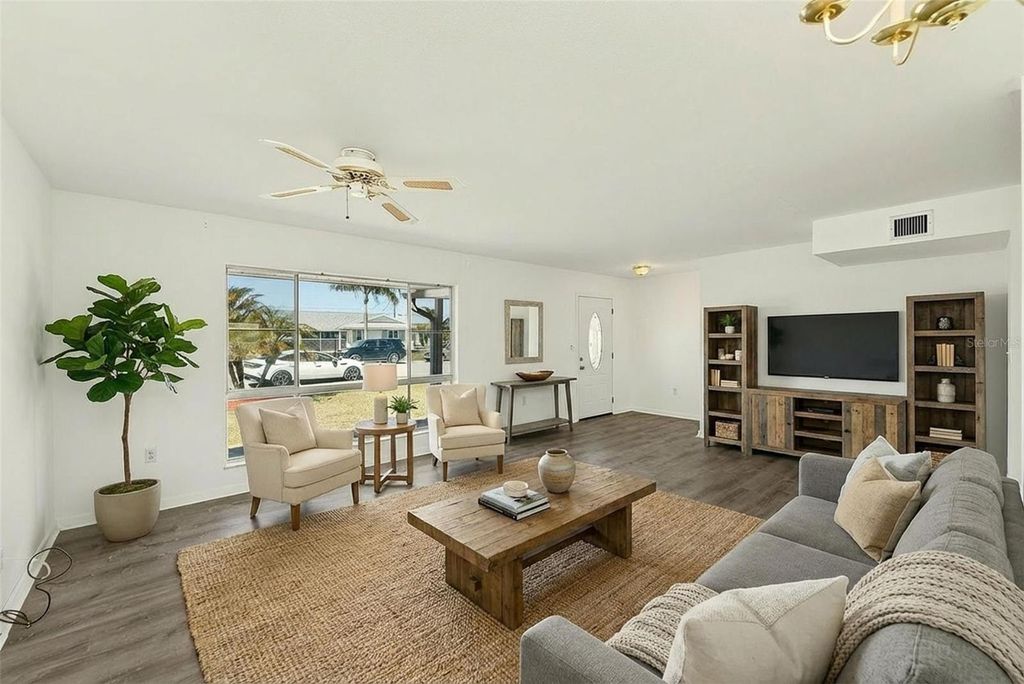 Photo of 708 Tam O Shanter Avenue, Sun City Center, FL 33573 (MLS # TB8479028)