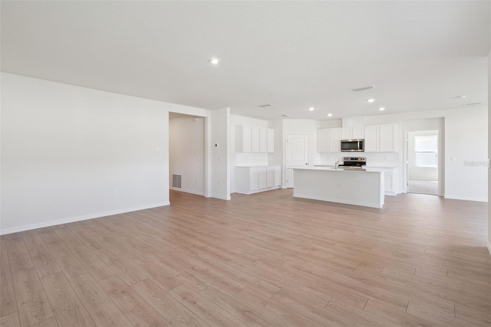 NORTHRIDGE RESERVE - Residential