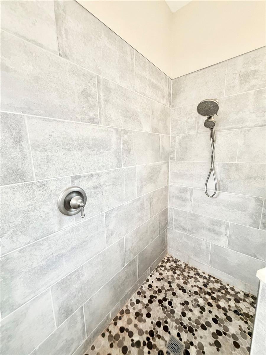 CHAPMAN COVE - Residential Lease