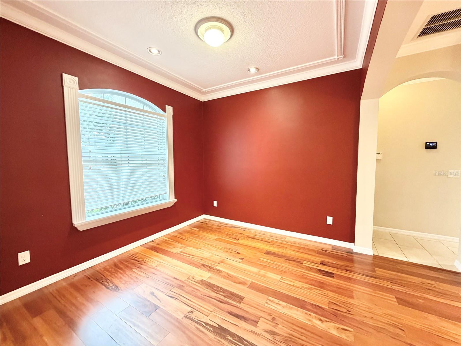 CHAPMAN COVE - Residential Lease