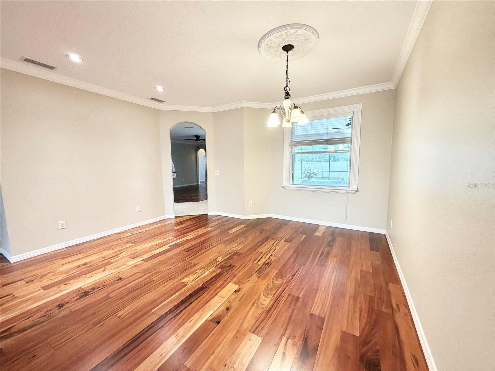 CHAPMAN COVE - Residential Lease