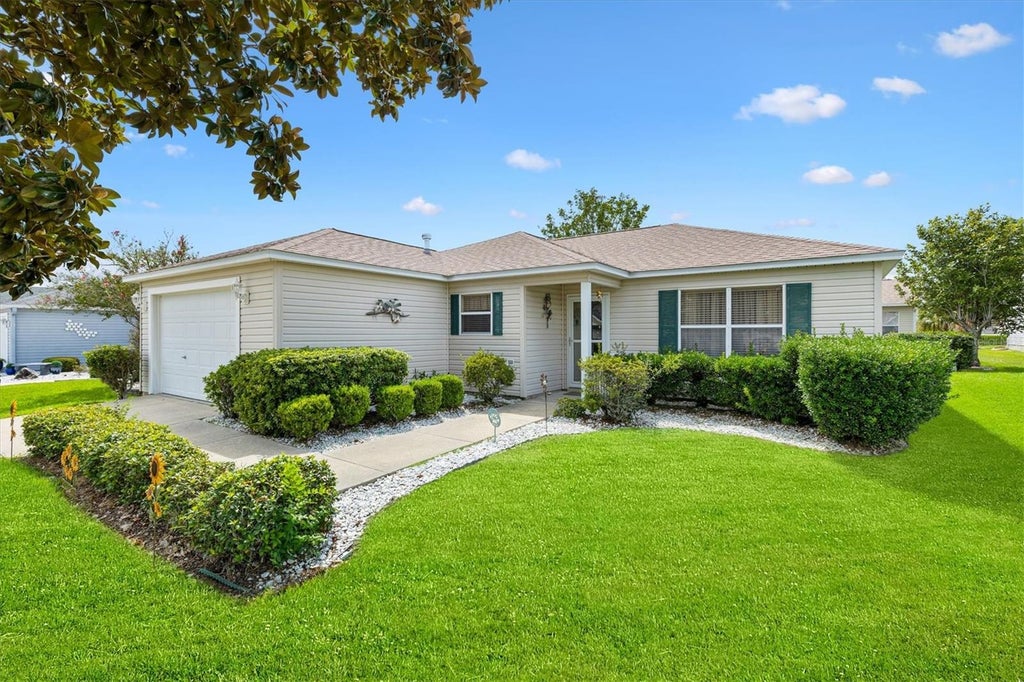 Photo of 3440 Reston Drive, The Villages, FL 32162 (MLS # G5117561)