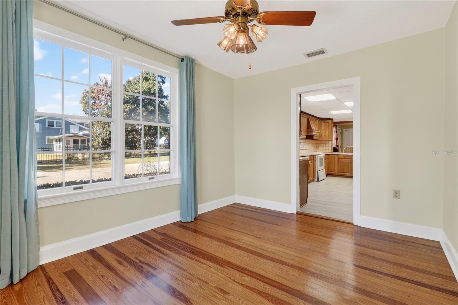 WINONA PARK - Residential