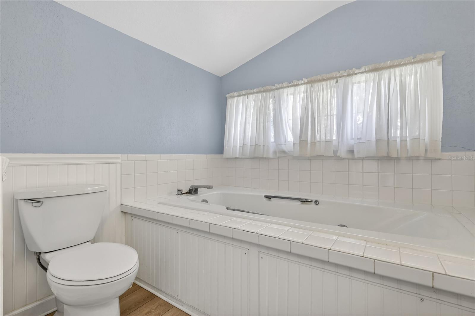 WINONA PARK - Residential