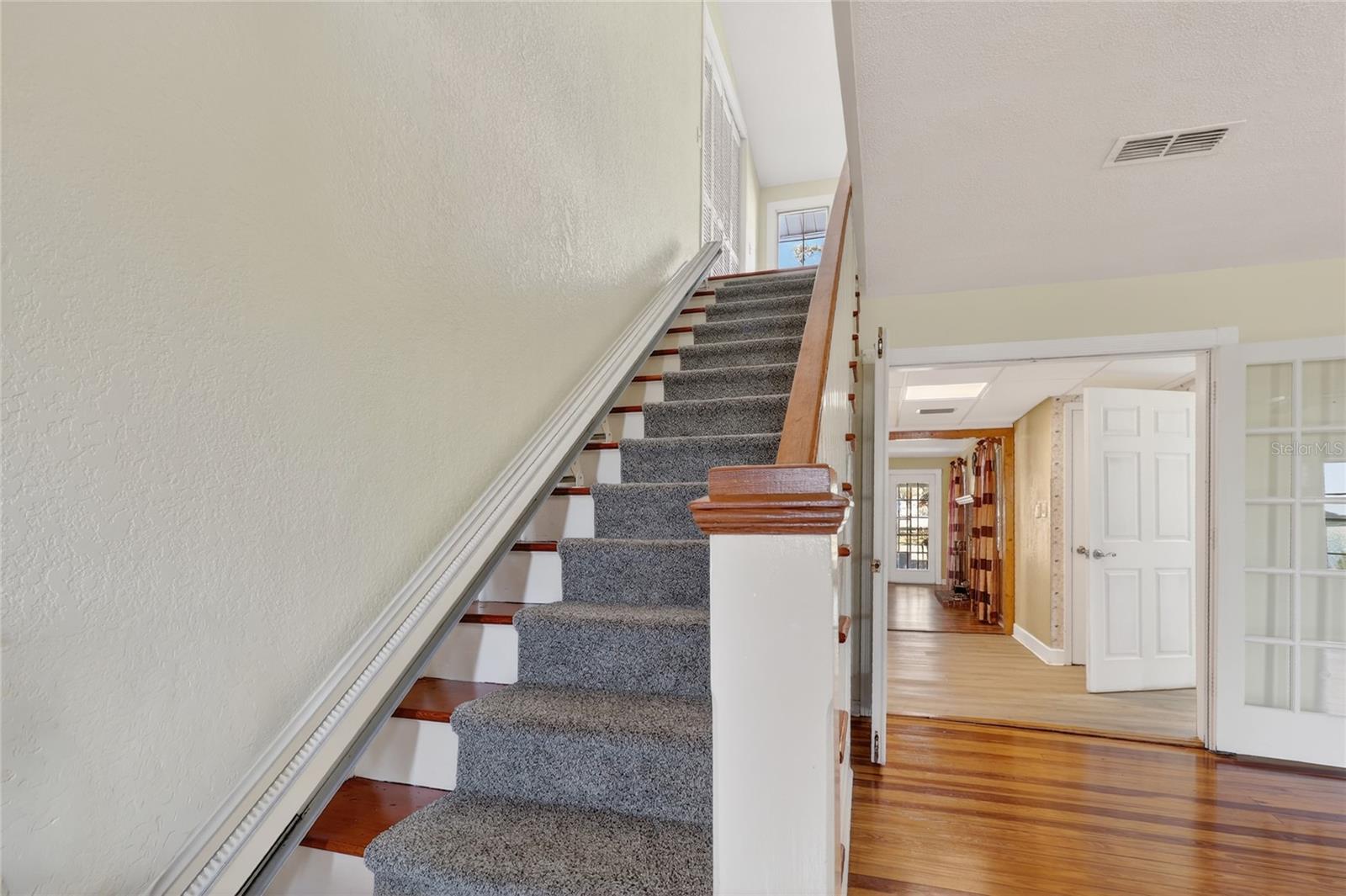 WINONA PARK - Residential