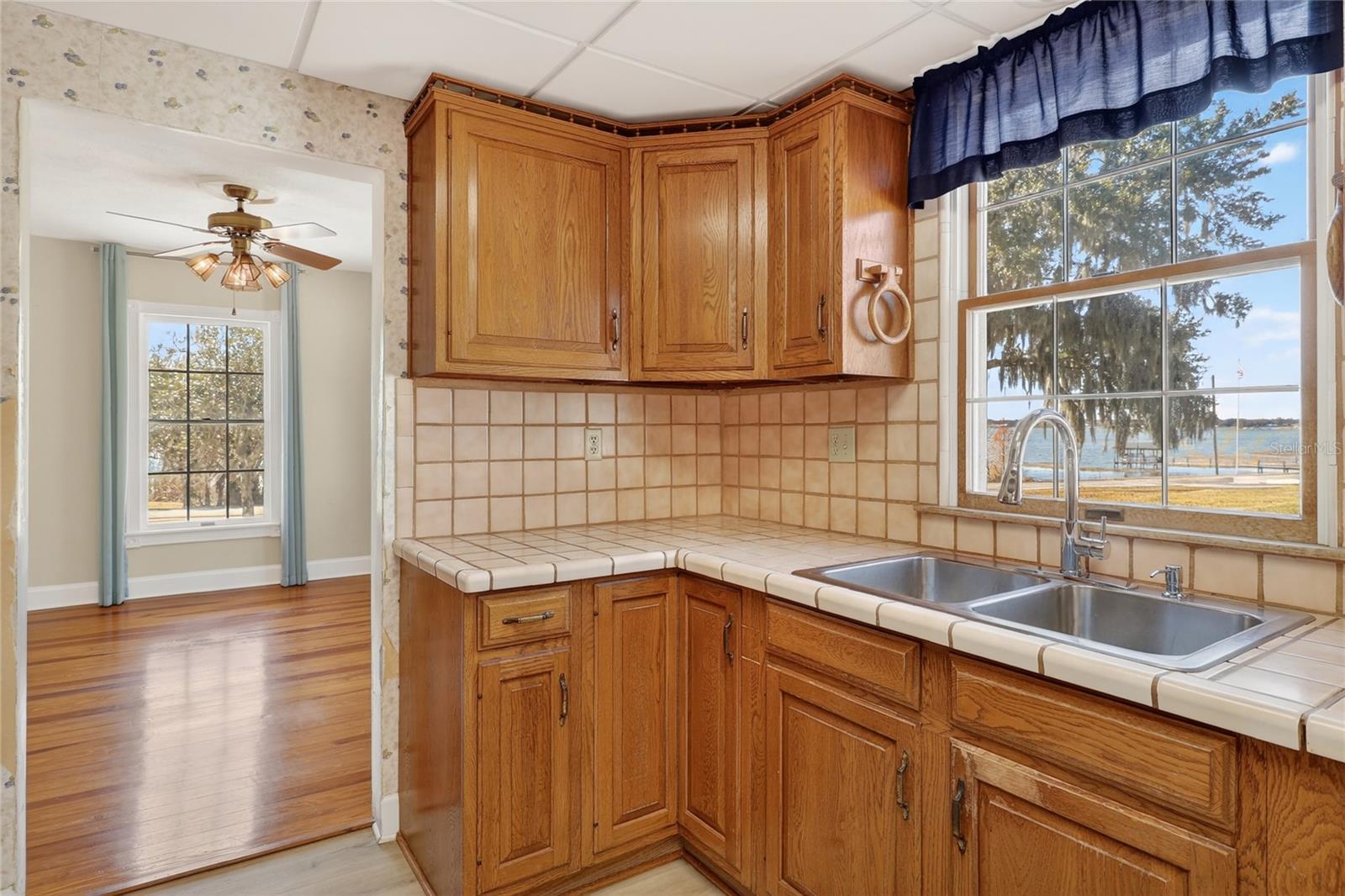 WINONA PARK - Residential