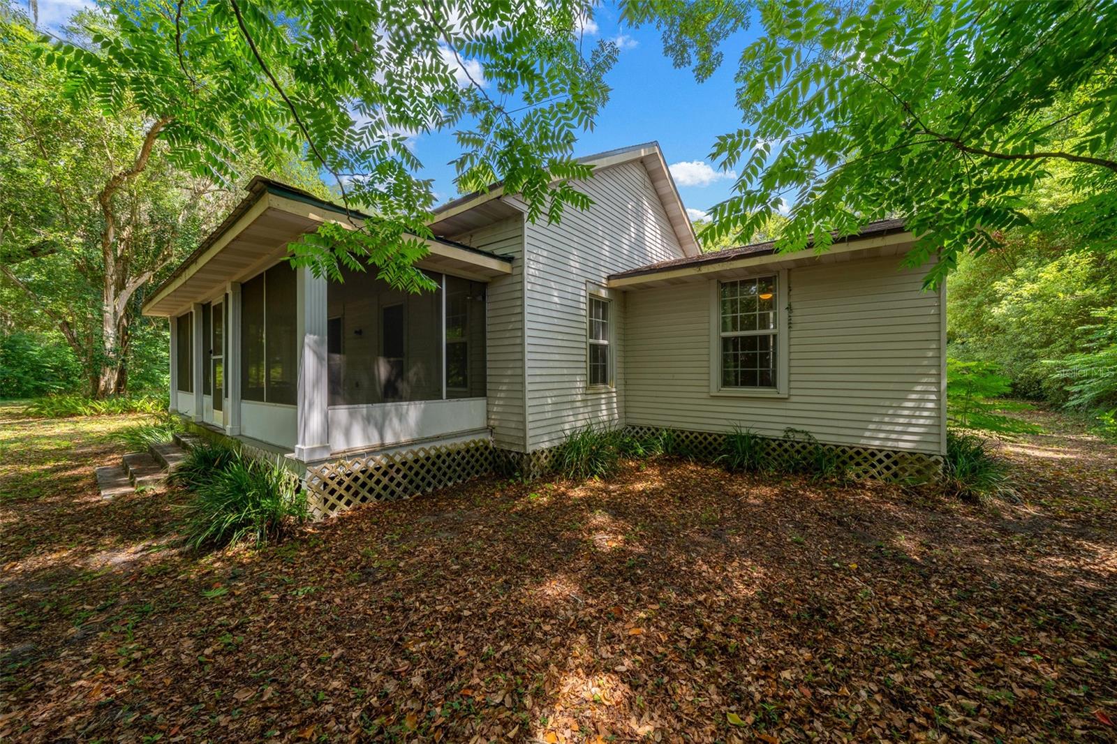1985 NE 97TH STREED ROAD