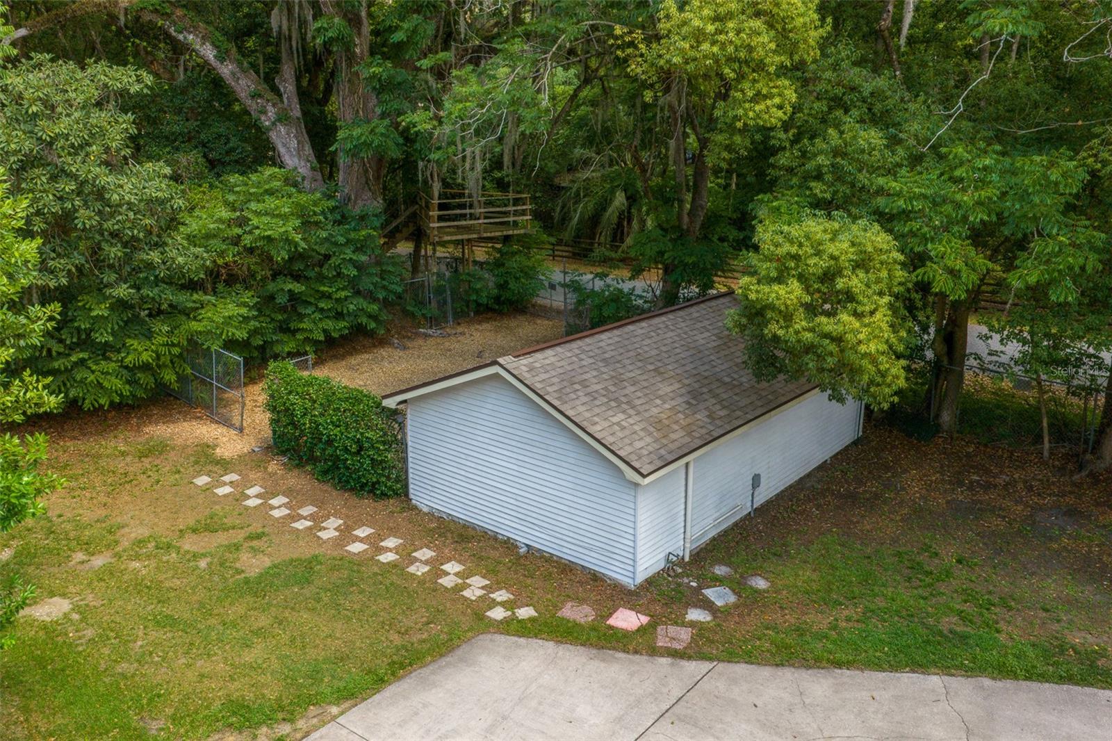 1985 NE 97TH STREED ROAD
