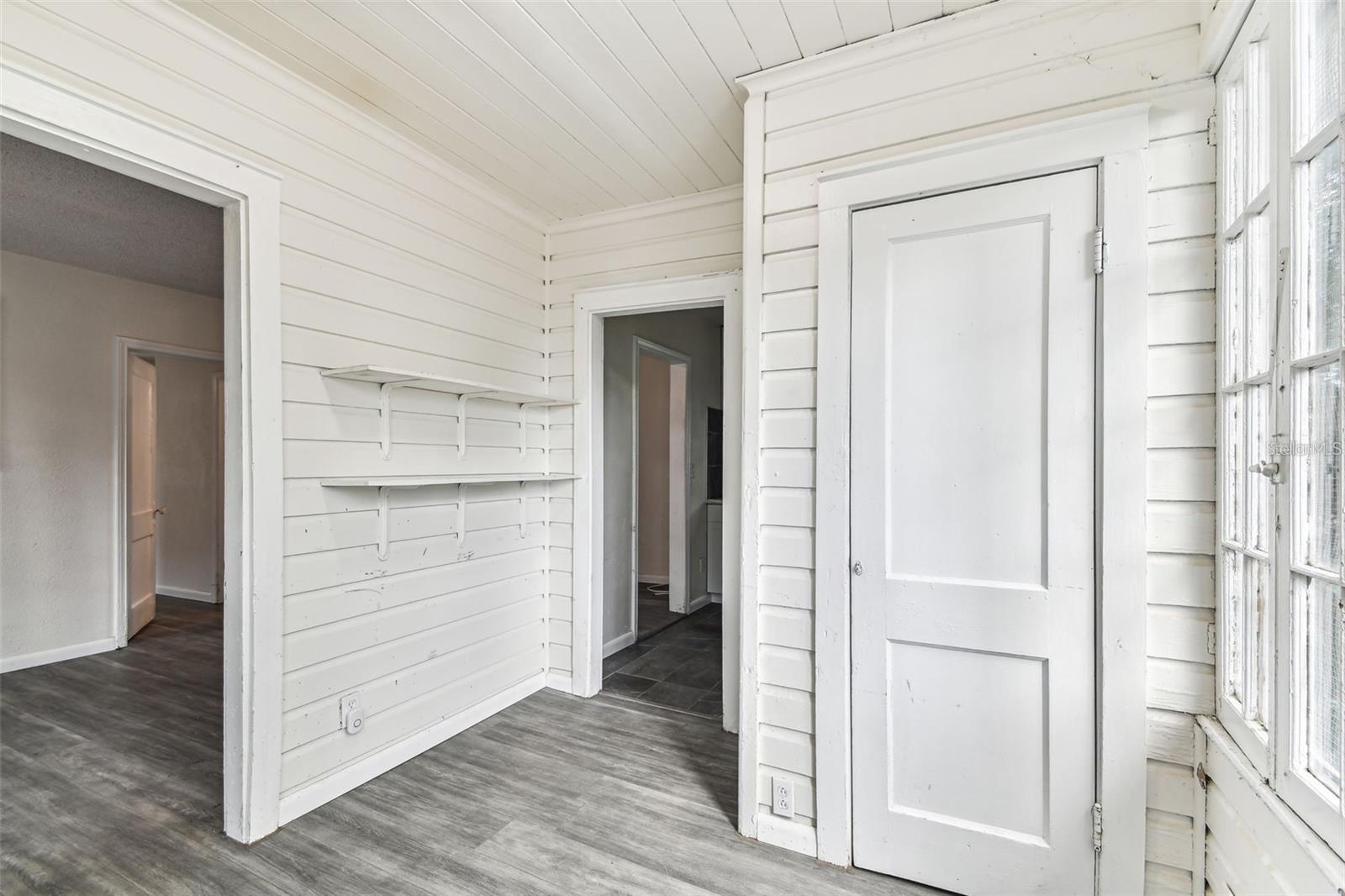 RENWICK ERLE SUB 2 - Residential Lease