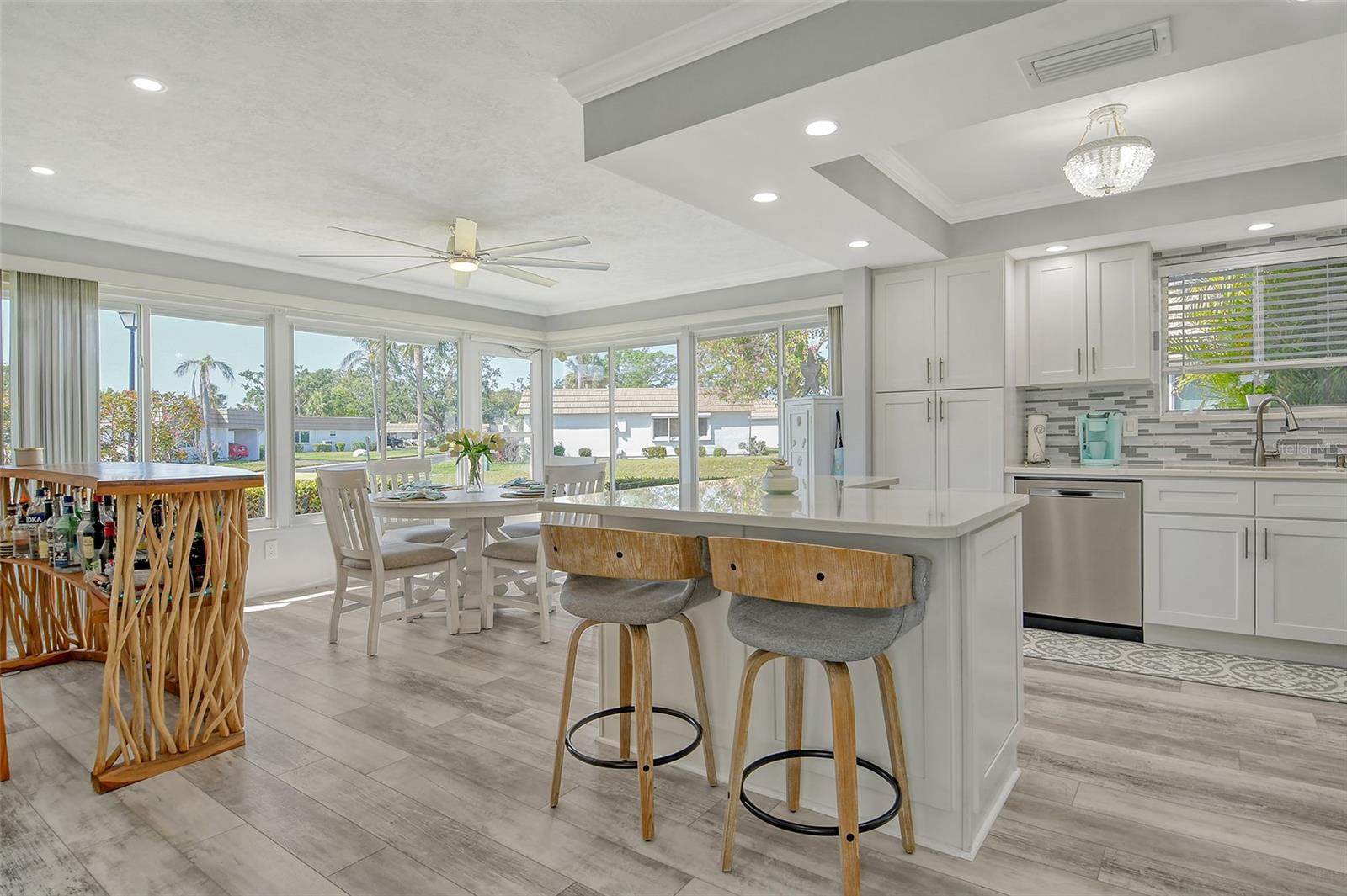 STRATHMORE RIVERSIDE VILLAS0 - Residential