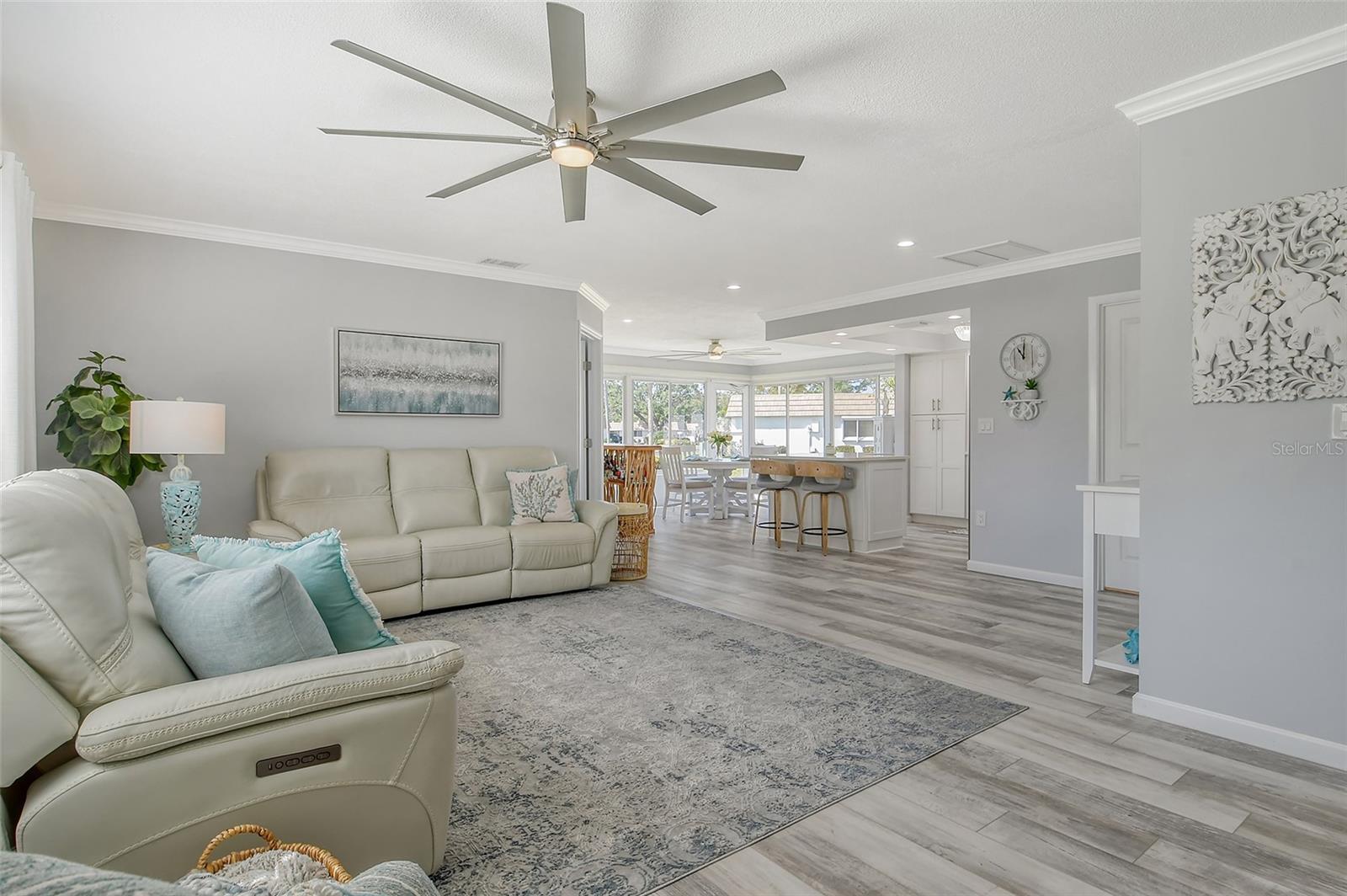 STRATHMORE RIVERSIDE VILLAS0 - Residential