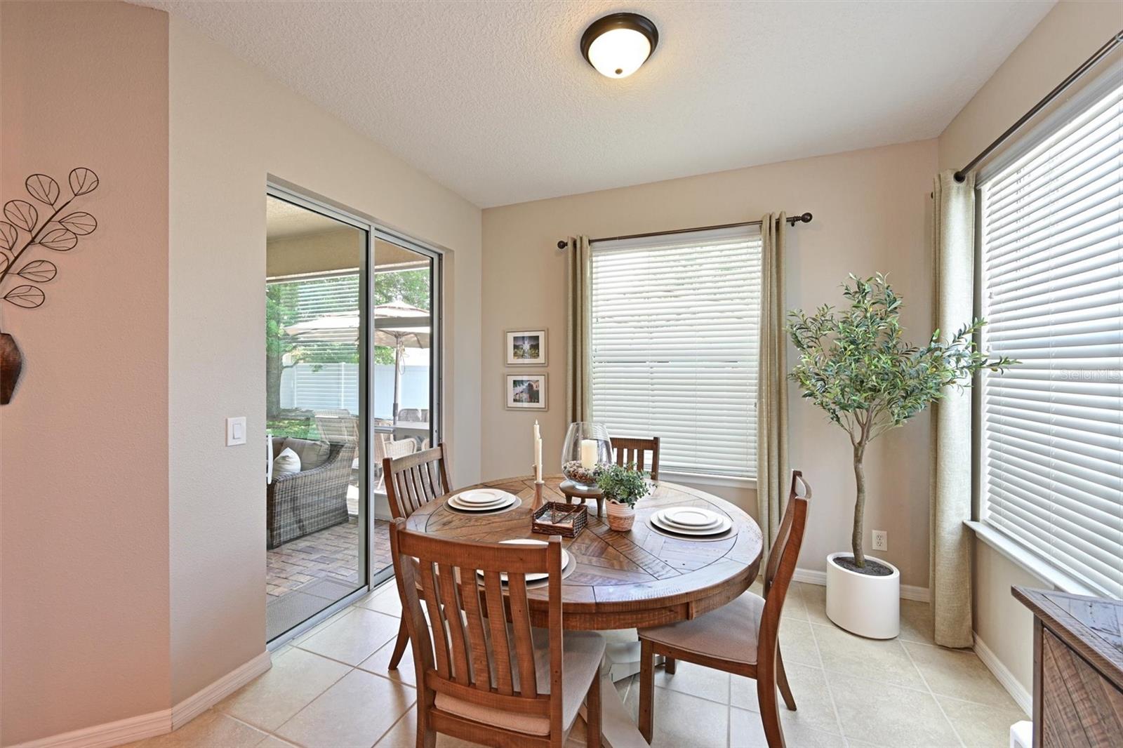 CROSSING CREEK VILLAGE PH I - Residential