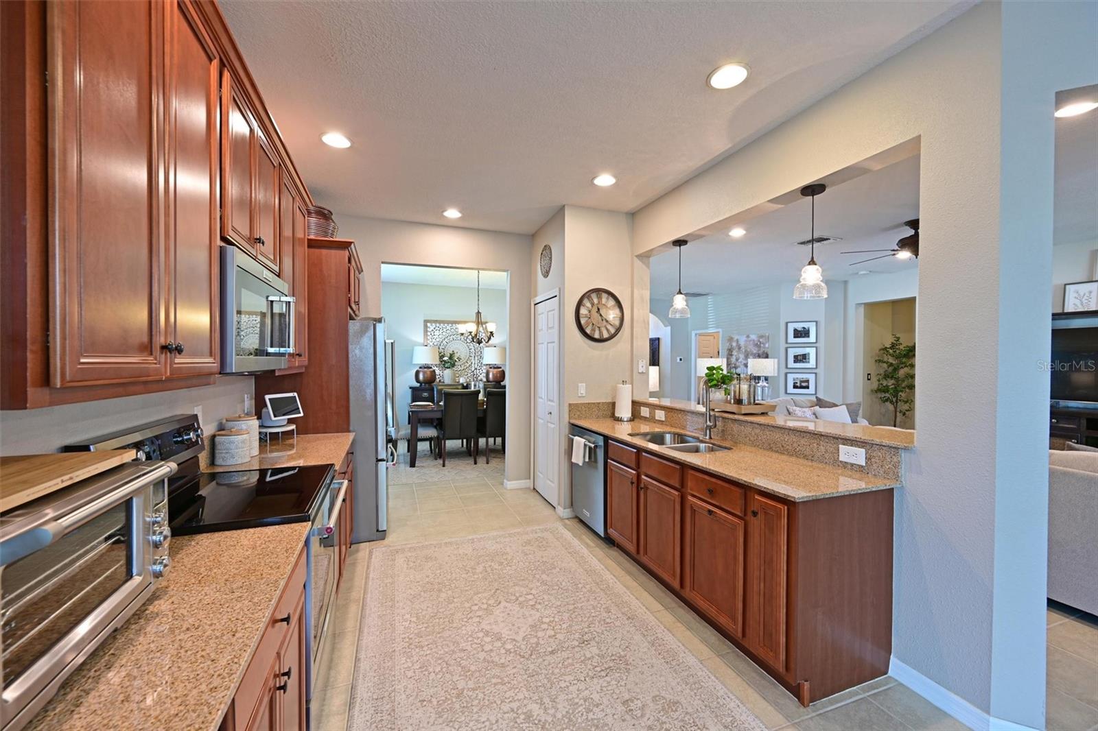 CROSSING CREEK VILLAGE PH I - Residential