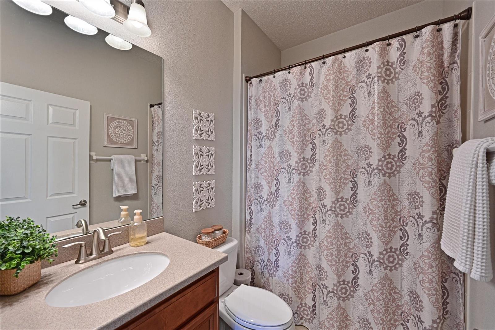 CROSSING CREEK VILLAGE PH I - Residential