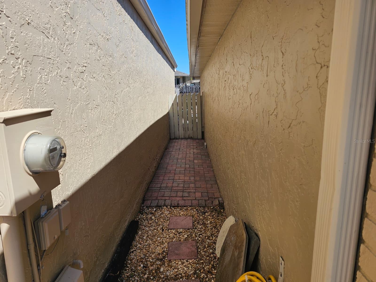 VILLAS/BELLEVIEW - Residential