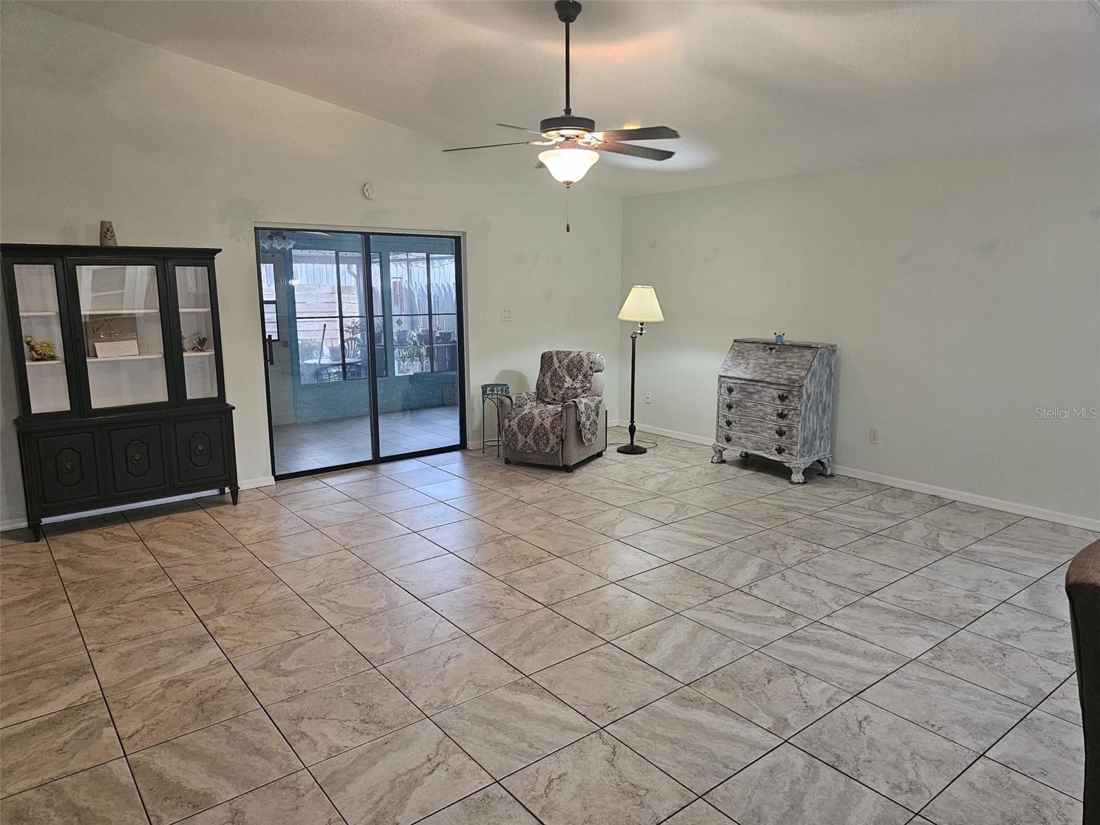 VILLAS/BELLEVIEW - Residential