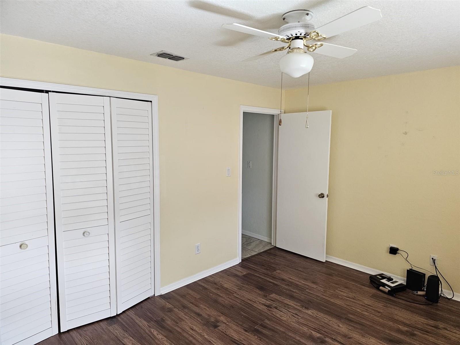 VILLAS/BELLEVIEW - Residential