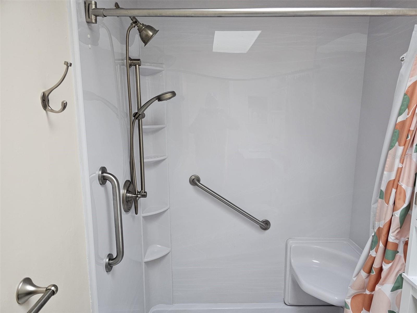 VILLAS/BELLEVIEW - Residential