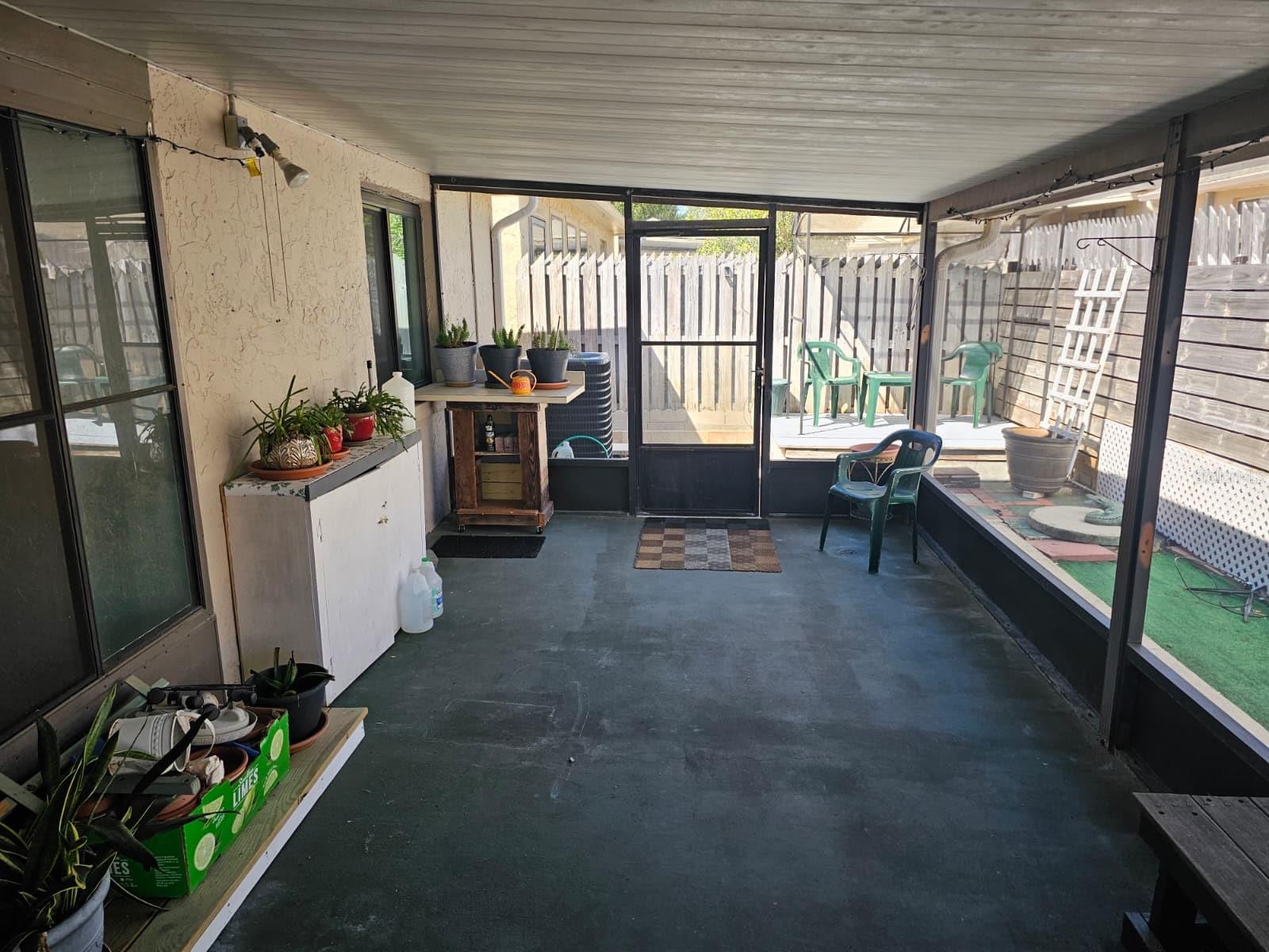 VILLAS/BELLEVIEW - Residential