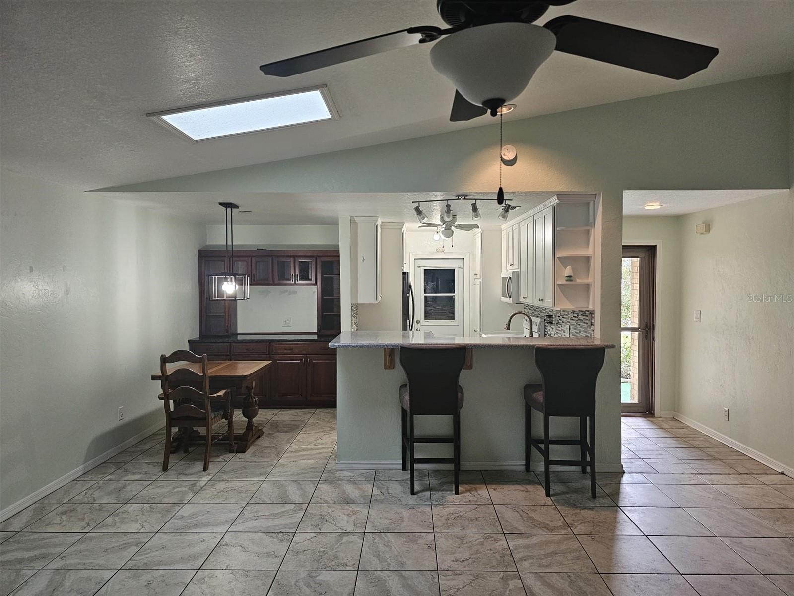 VILLAS/BELLEVIEW - Residential