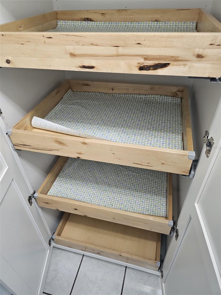 VILLAS/BELLEVIEW - Residential