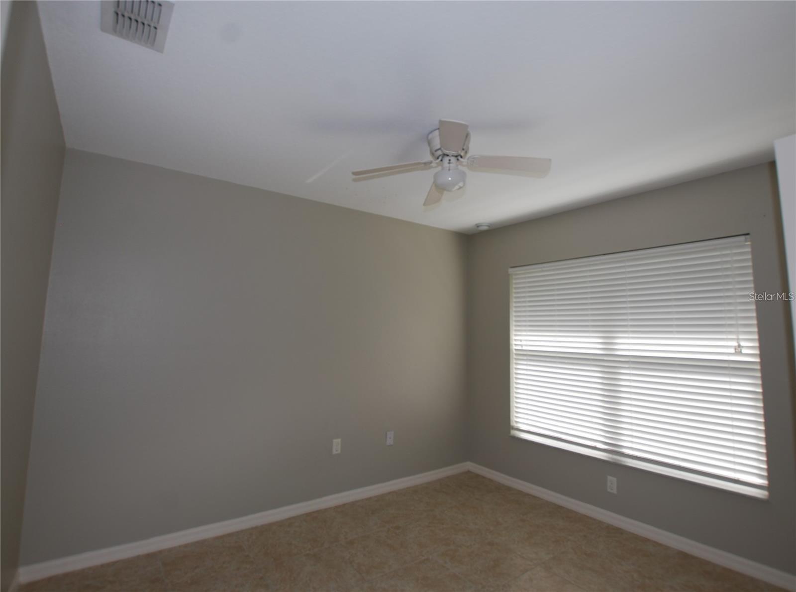 HORNEYS J T ADD 01 - Residential Lease