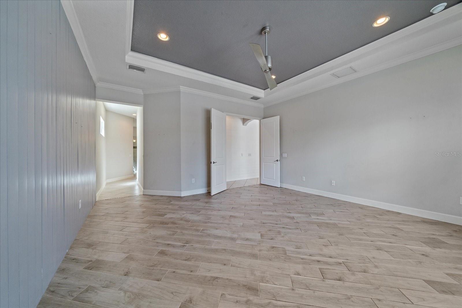 ARBOR LAKES ON PALMER RANCH - Residential