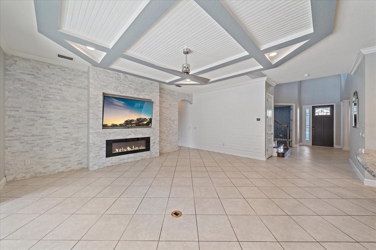 ARBOR LAKES ON PALMER RANCH - Residential