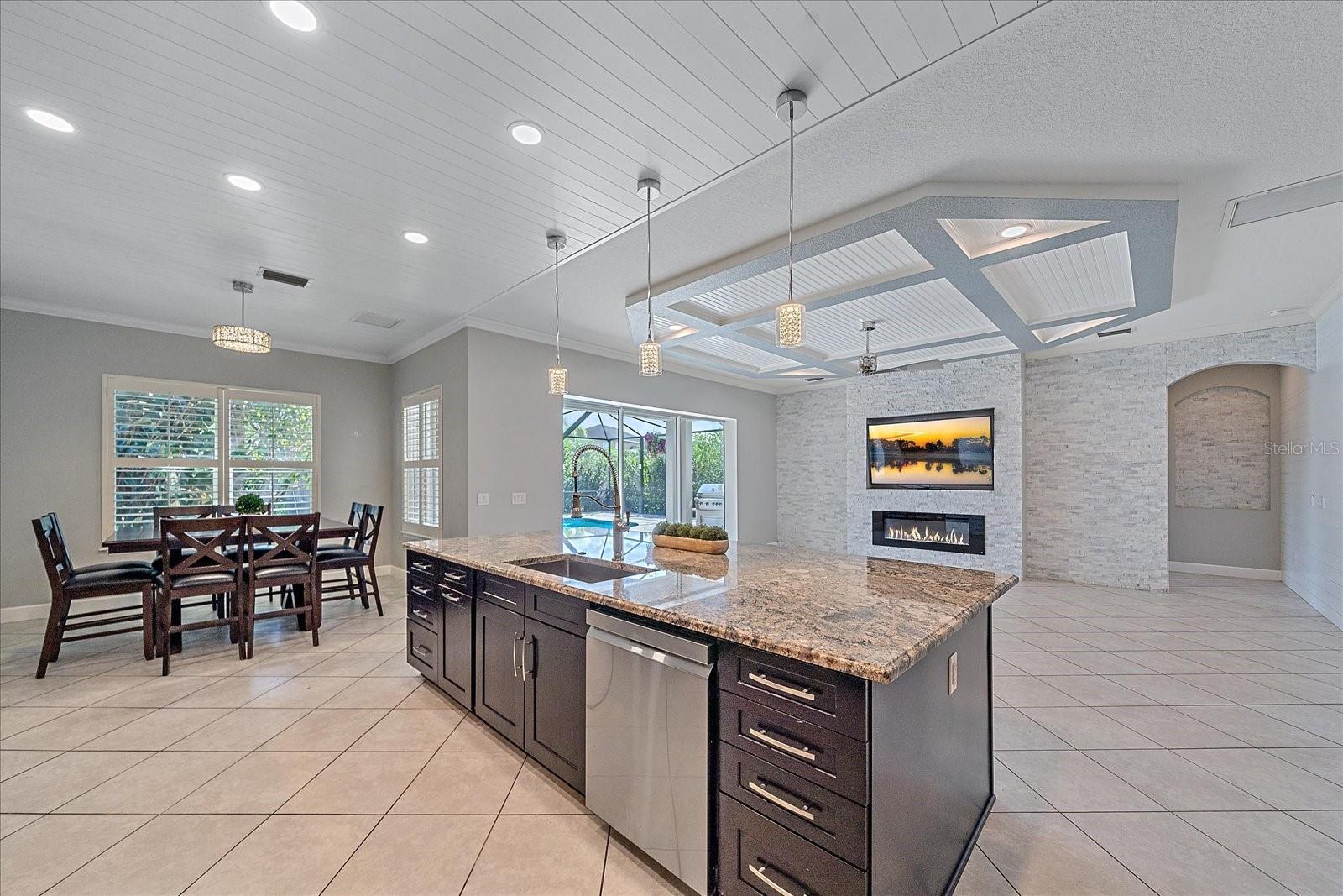 ARBOR LAKES ON PALMER RANCH - Residential