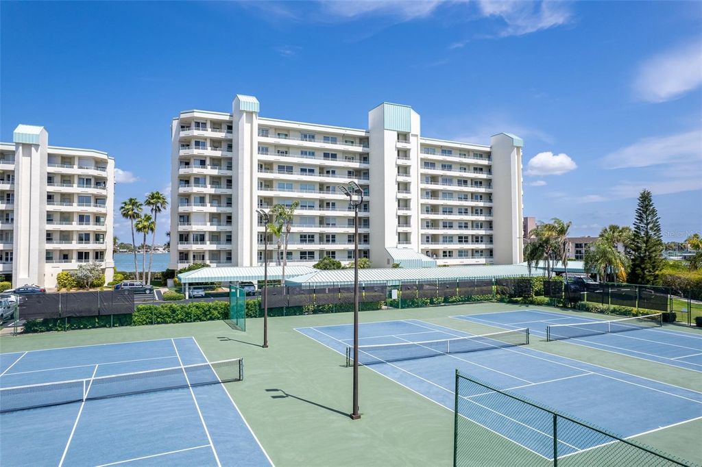 Photo of 7963 Sailboat Key Boulevard S #PH801, South Pasadena, FL 33707 (MLS # TB8507234)
