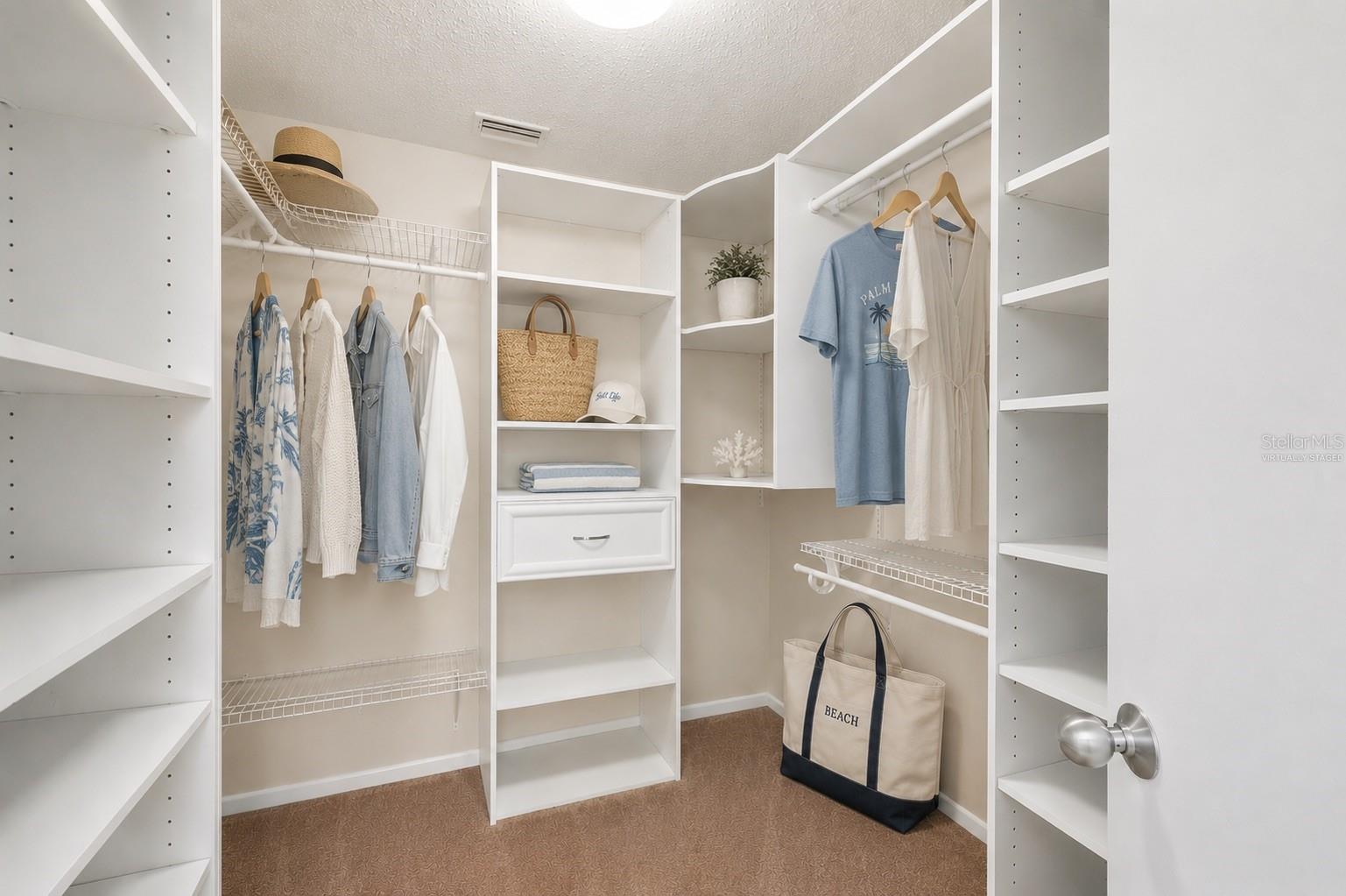 HARBOURSIDE CONDO - Residential