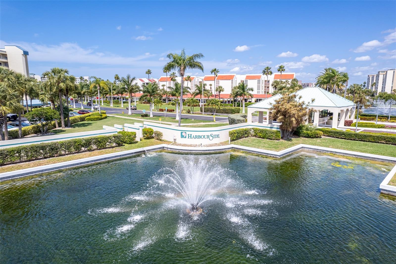 HARBOURSIDE CONDO - Residential