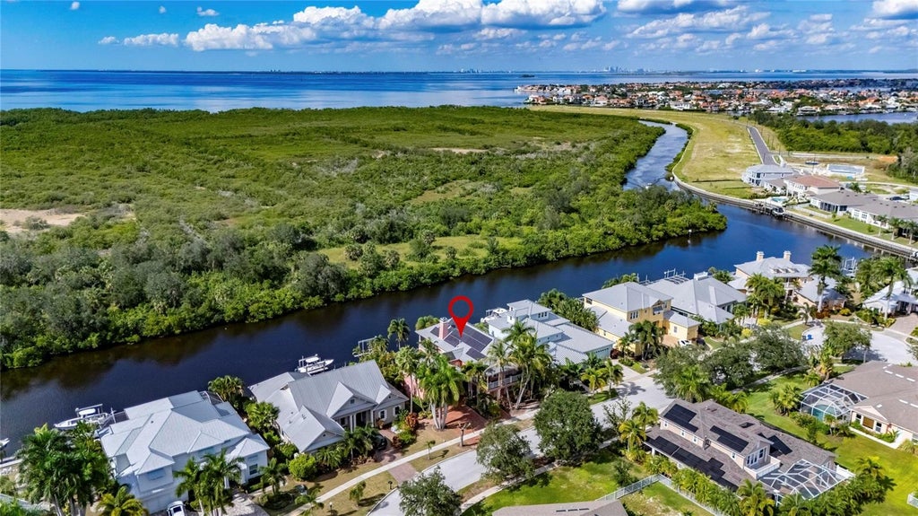 Photo of 825 Islebay Drive, Apollo Beach, FL 33572 (MLS # TB8560854)