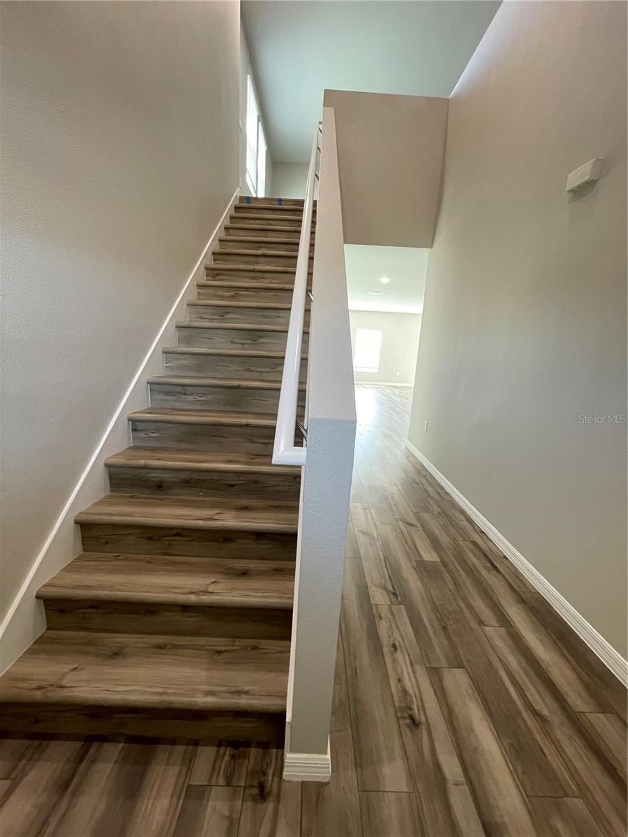 PASADENA POINT PH 1 - Residential Lease