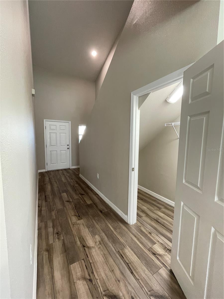 PASADENA POINT PH 1 - Residential Lease