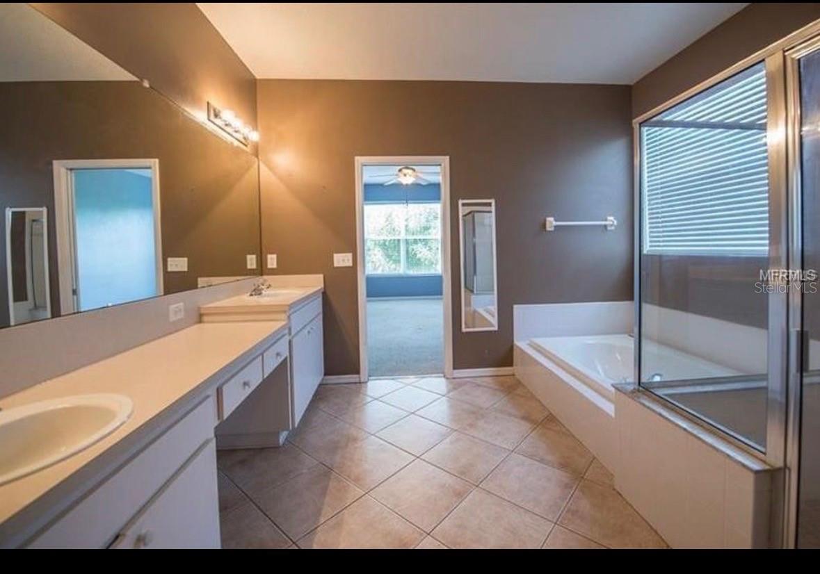 BRENTWOOD HILLS TR C - Commercial Lease