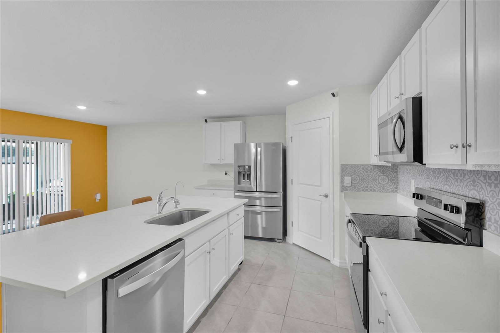 AUTUMN GLEN - Residential